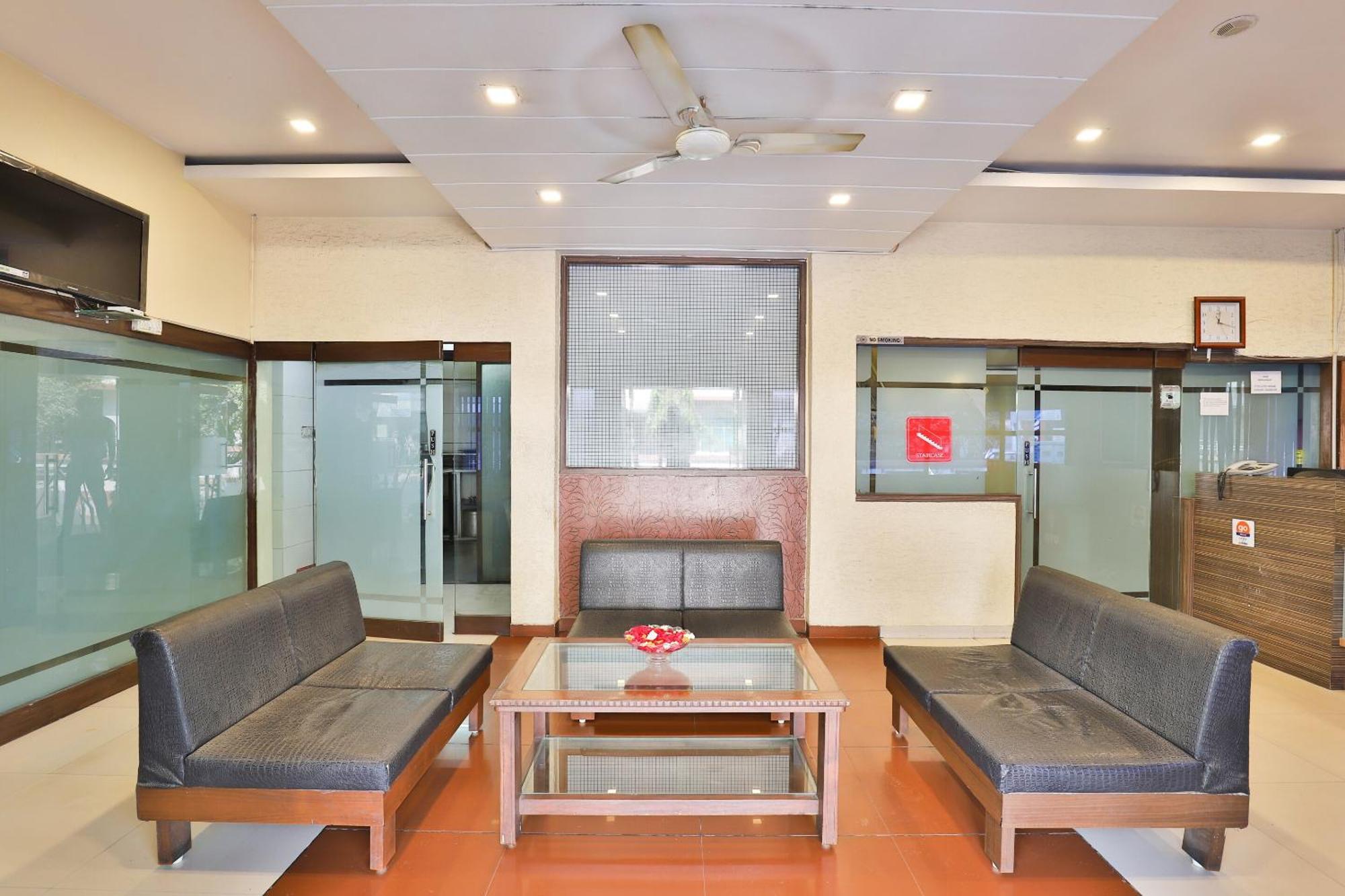 Hotel O Sunrise Gorwa Exterior foto